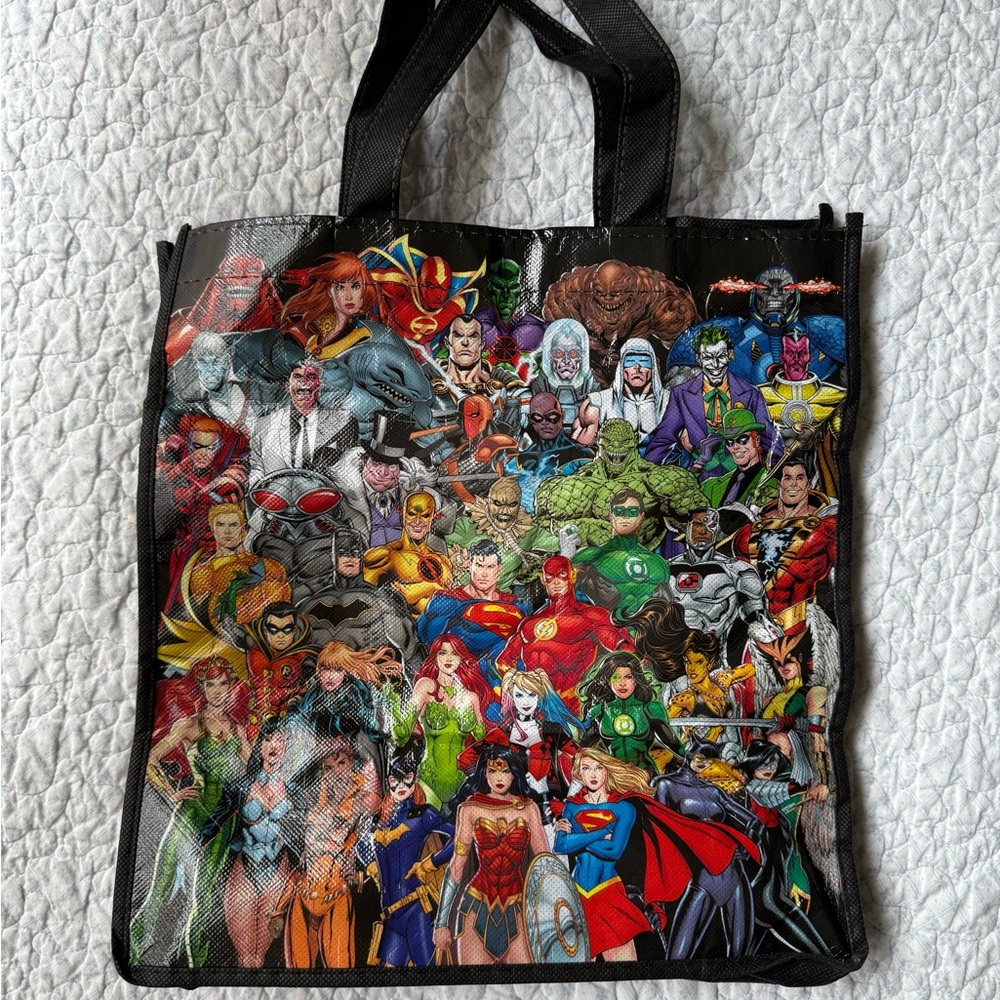 DC Characters Paper Tote Bag